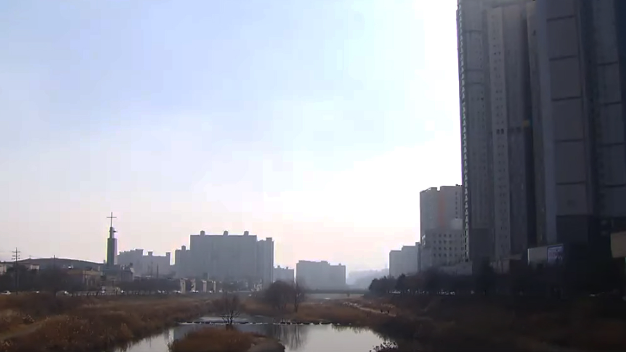 낮 기온 31도까지 올라..일부 지역 초미세먼지 '나쁨'