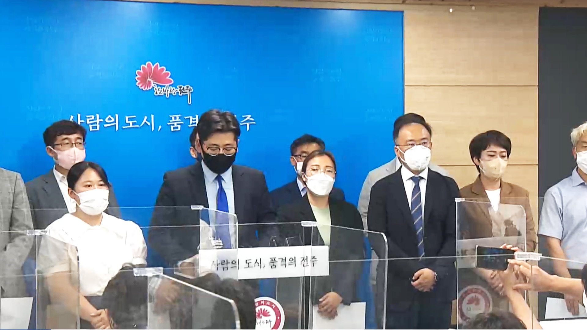우범기 당선자 폭언 파문 확산.. 전주시의회 사과 촉구