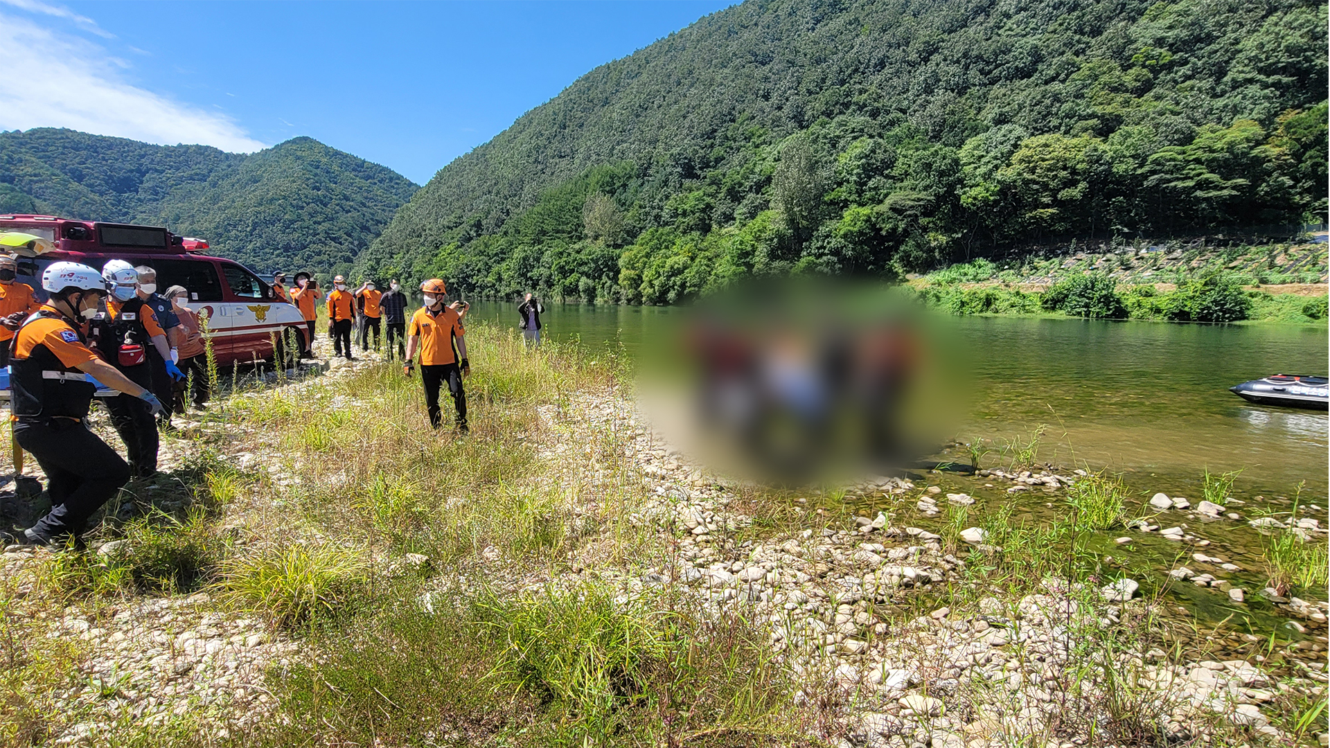 '3부자 숨졌던 곳에서 또'.. 60대 물에 빠져 숨져