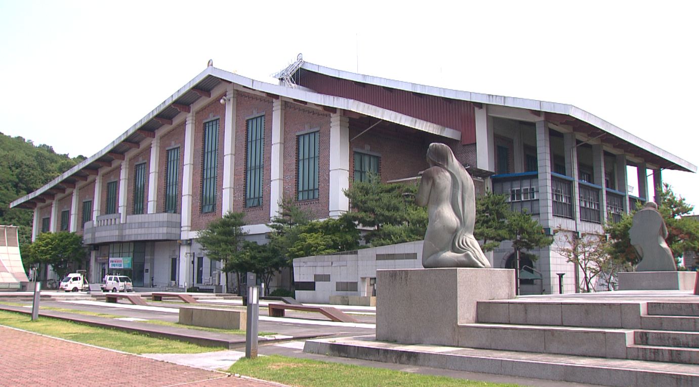 점심에 '소주 각 1병'..전주시설공단 간부 3명 중징계