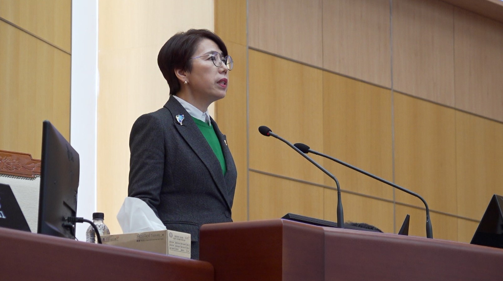 국주영은, 징계 의원 의정비 지급 제한 조례 개정 건의