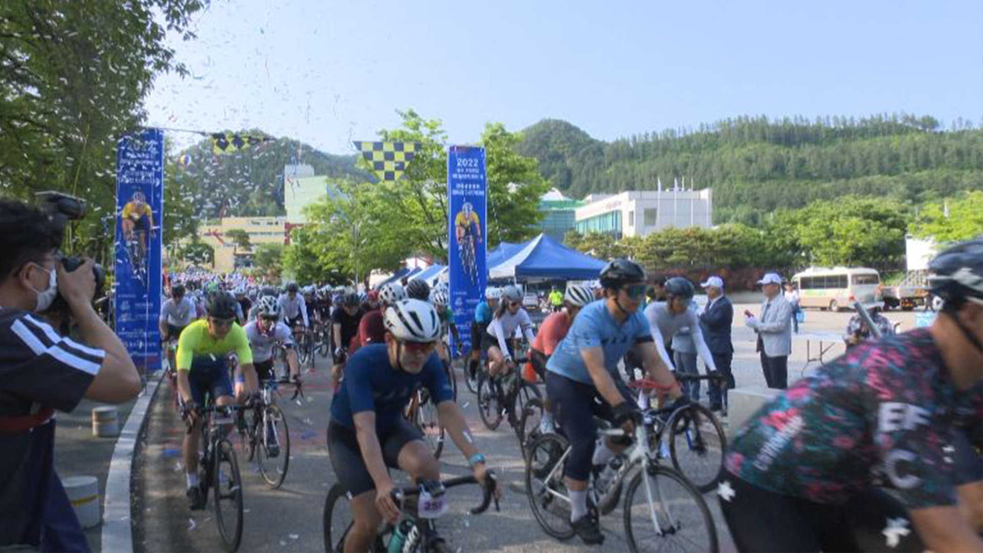 무주에서 자전거 마라톤 '그란폰도, 메디오폰 도' 대회 개최