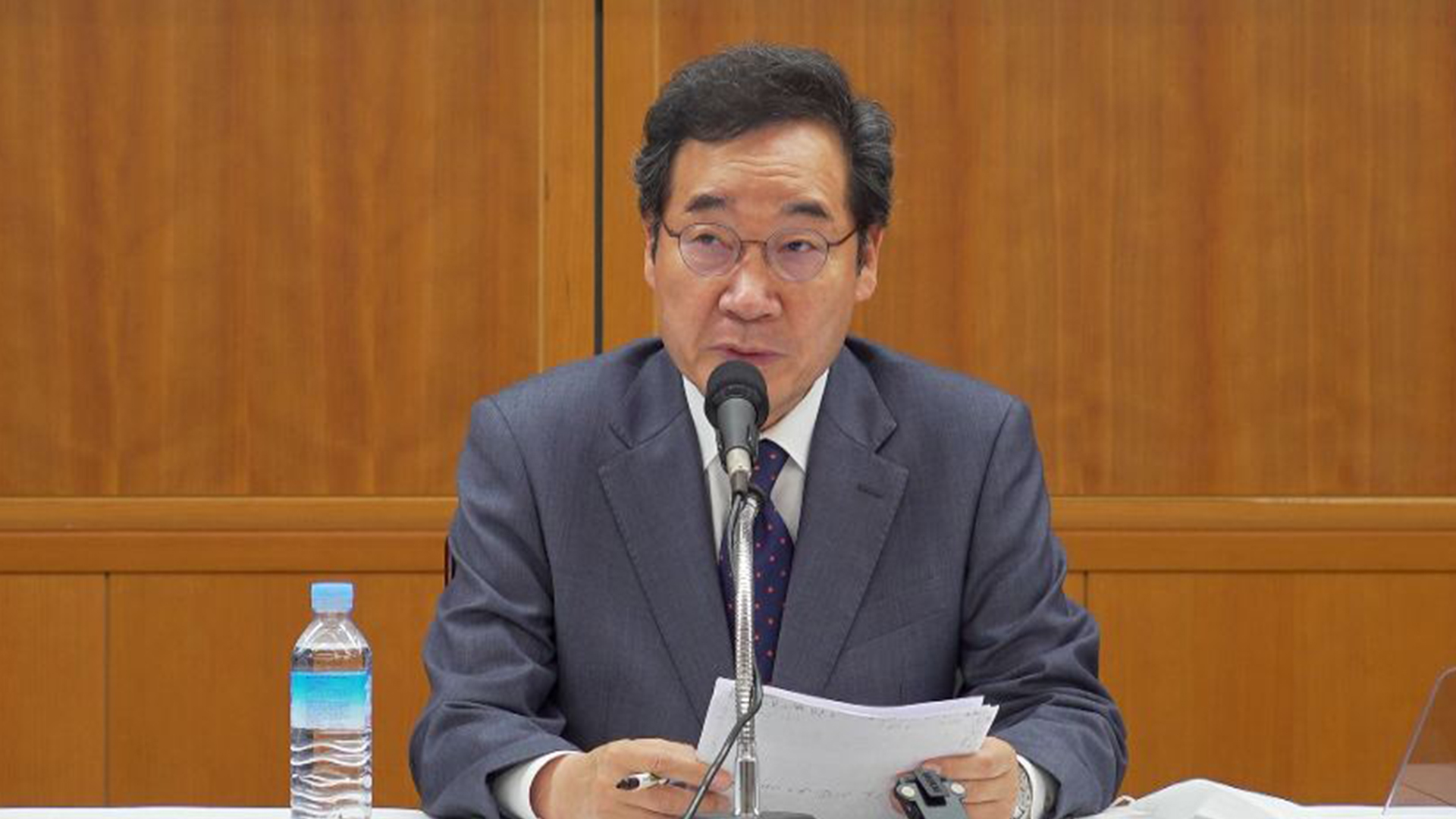 이재명 대표 피습..이낙연 신당 숨 고르기 전망