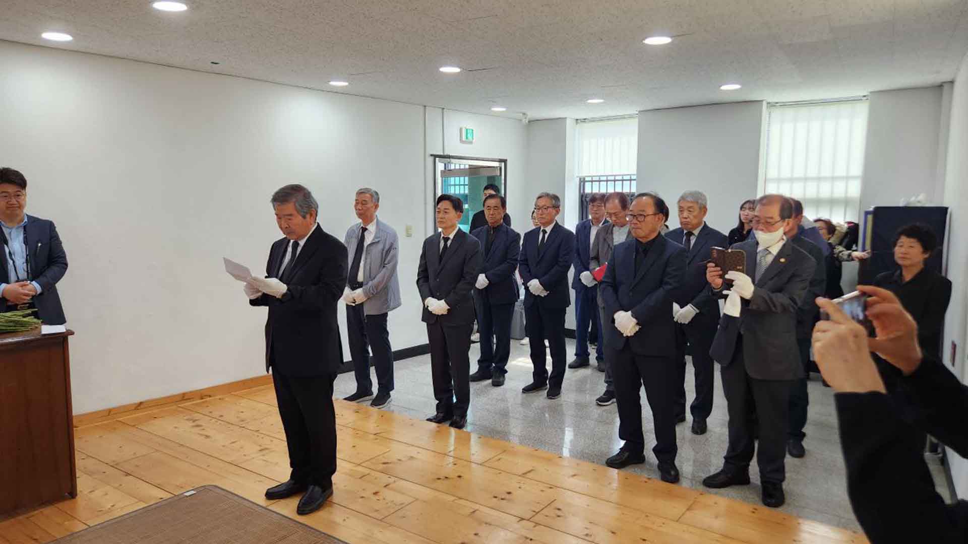 황방산 한국전쟁 민간인 희생자, 74년 만에 영면