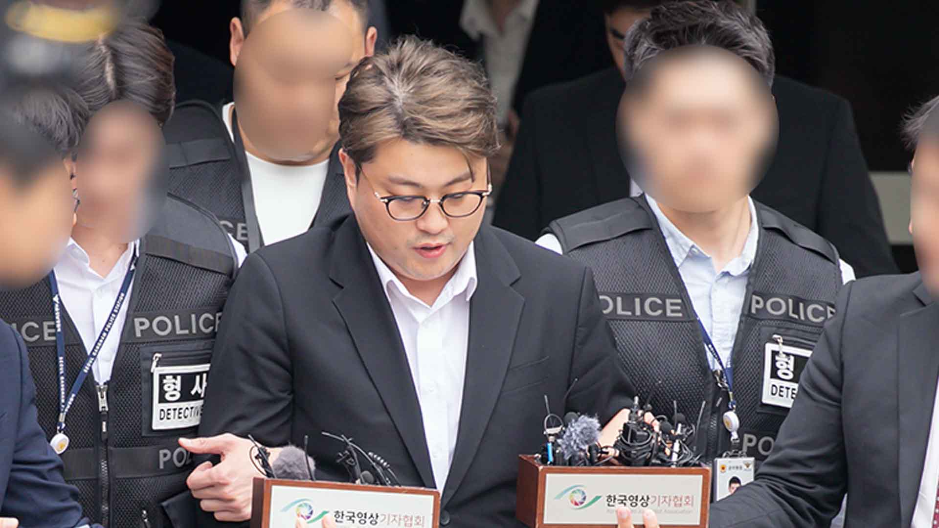 '음주 뺑소니' 김호중, 구속 연장