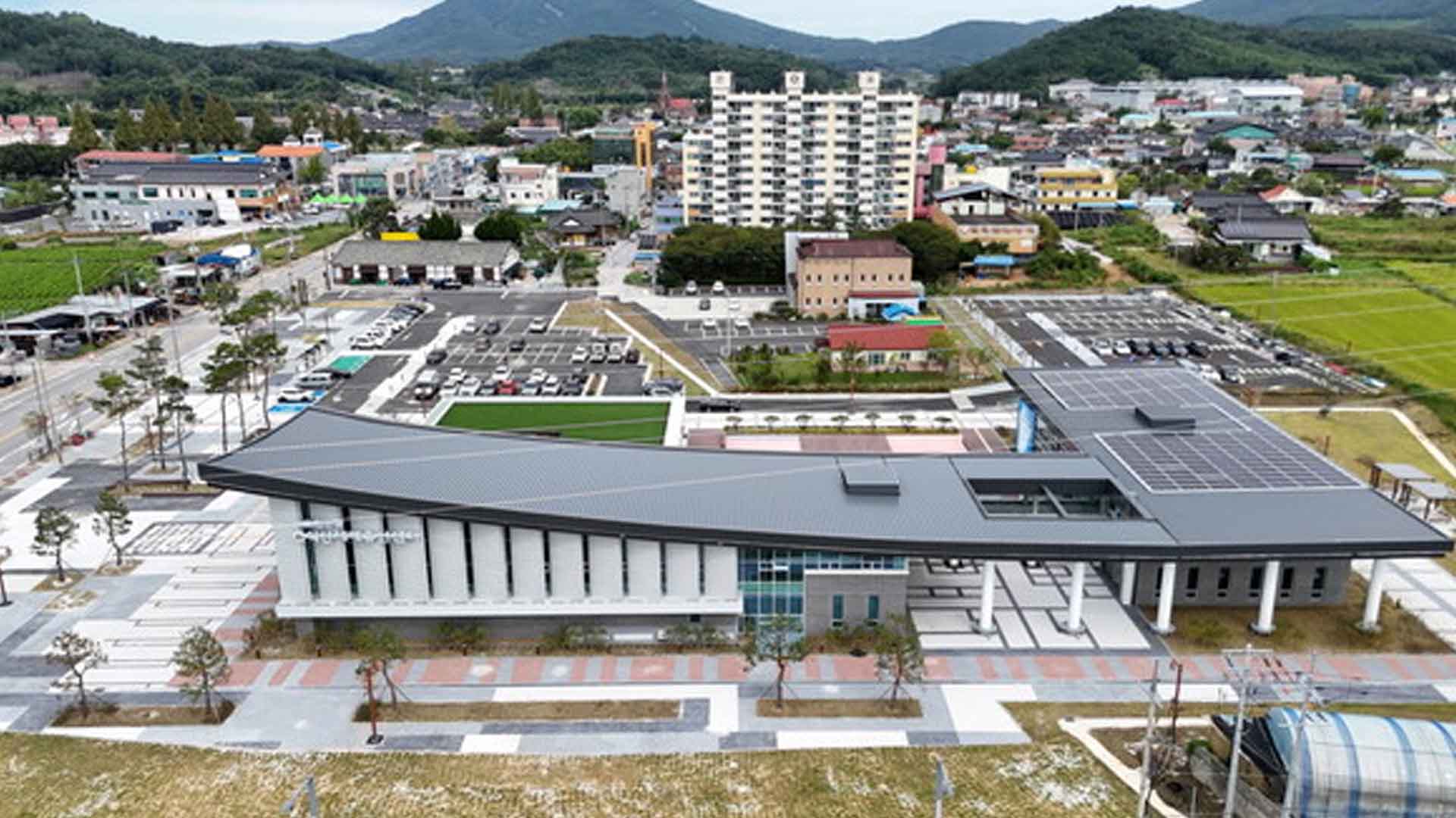 '익산 세계유산센터' 개관..고도 익산 역사·문화 한눈에