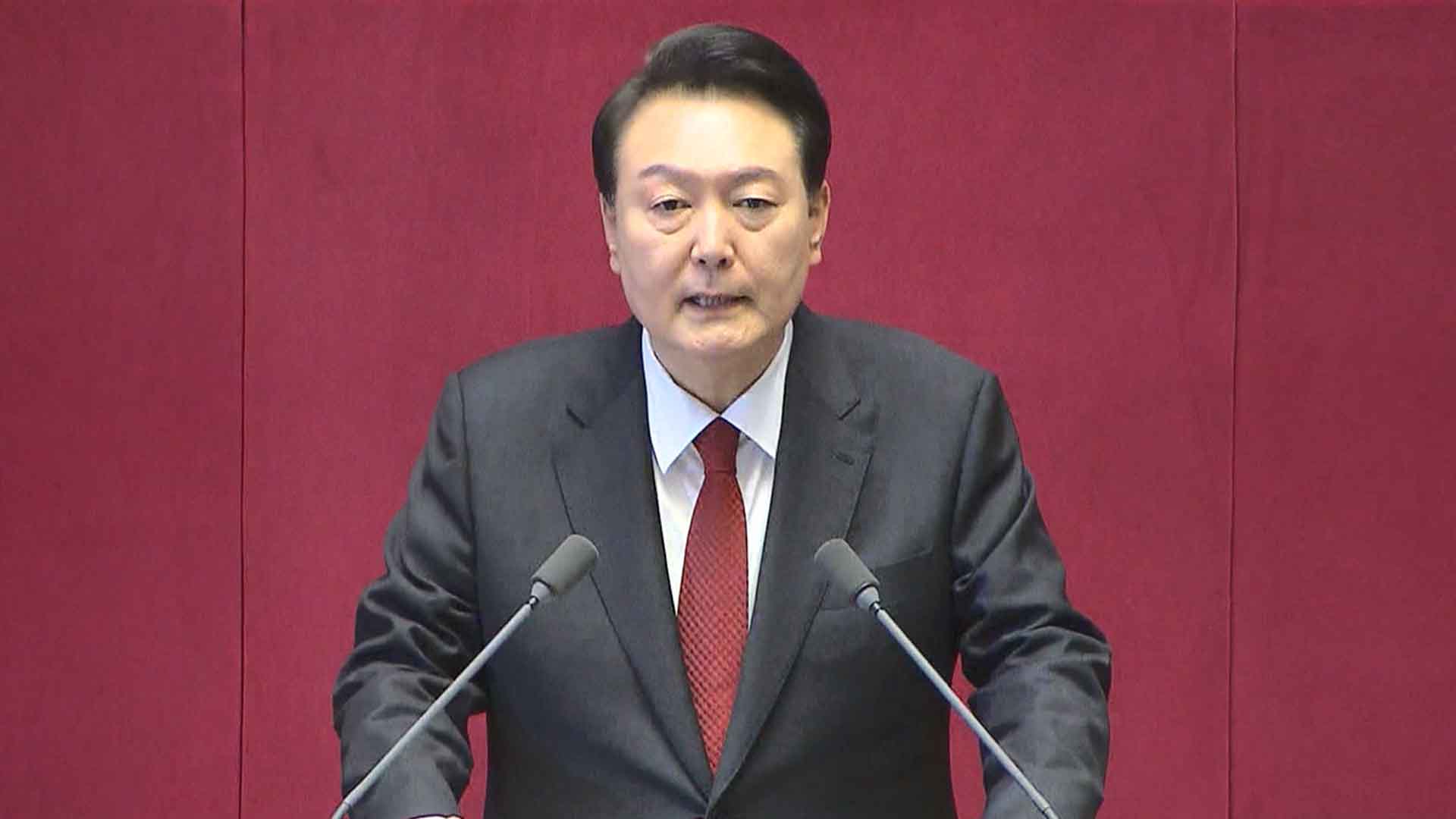 尹 지지율 3주 만에 다시 10%대.. 