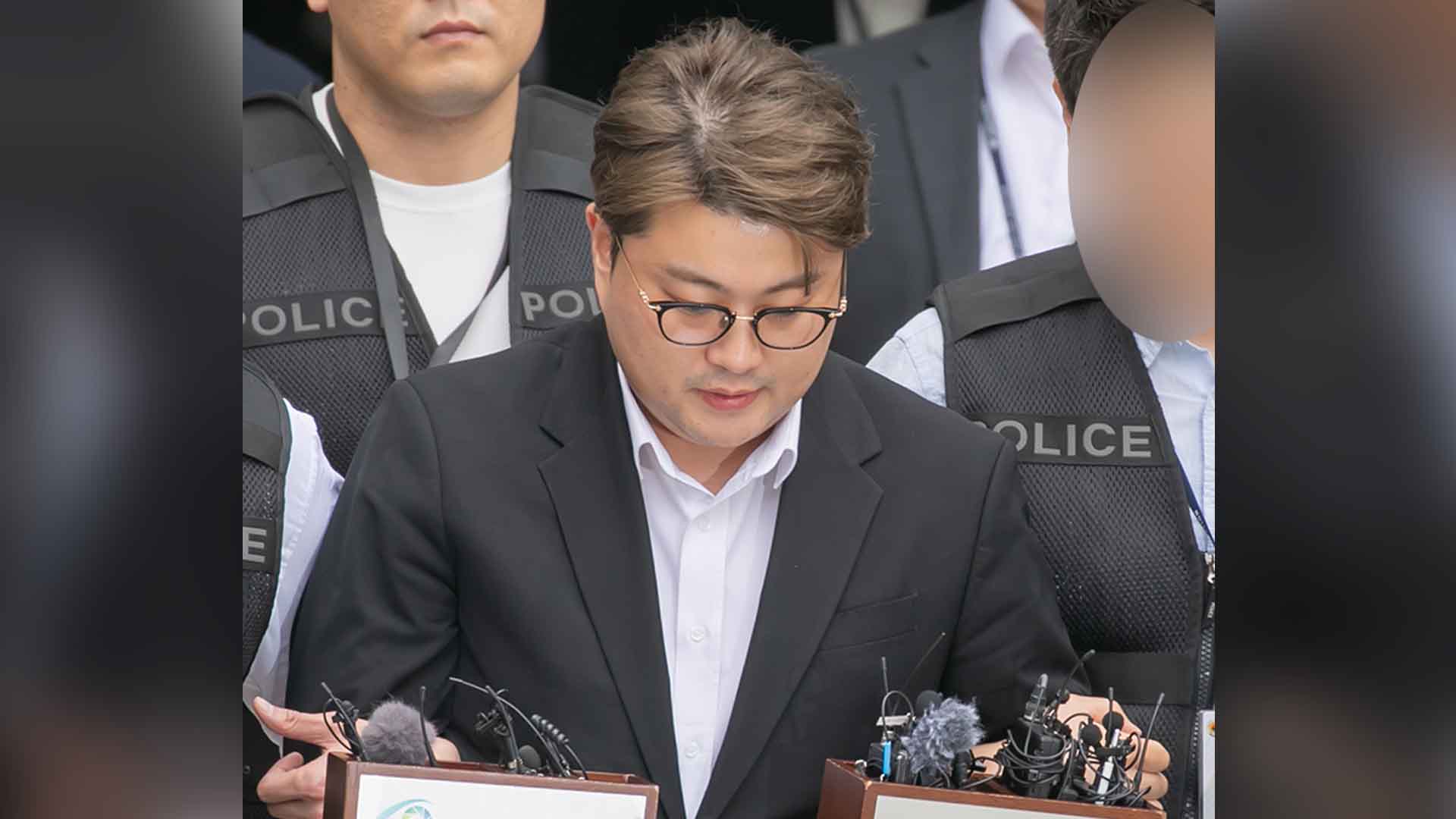 '음주 뺑소니' 김호중, 1심서 징역 2년 6개월 실형