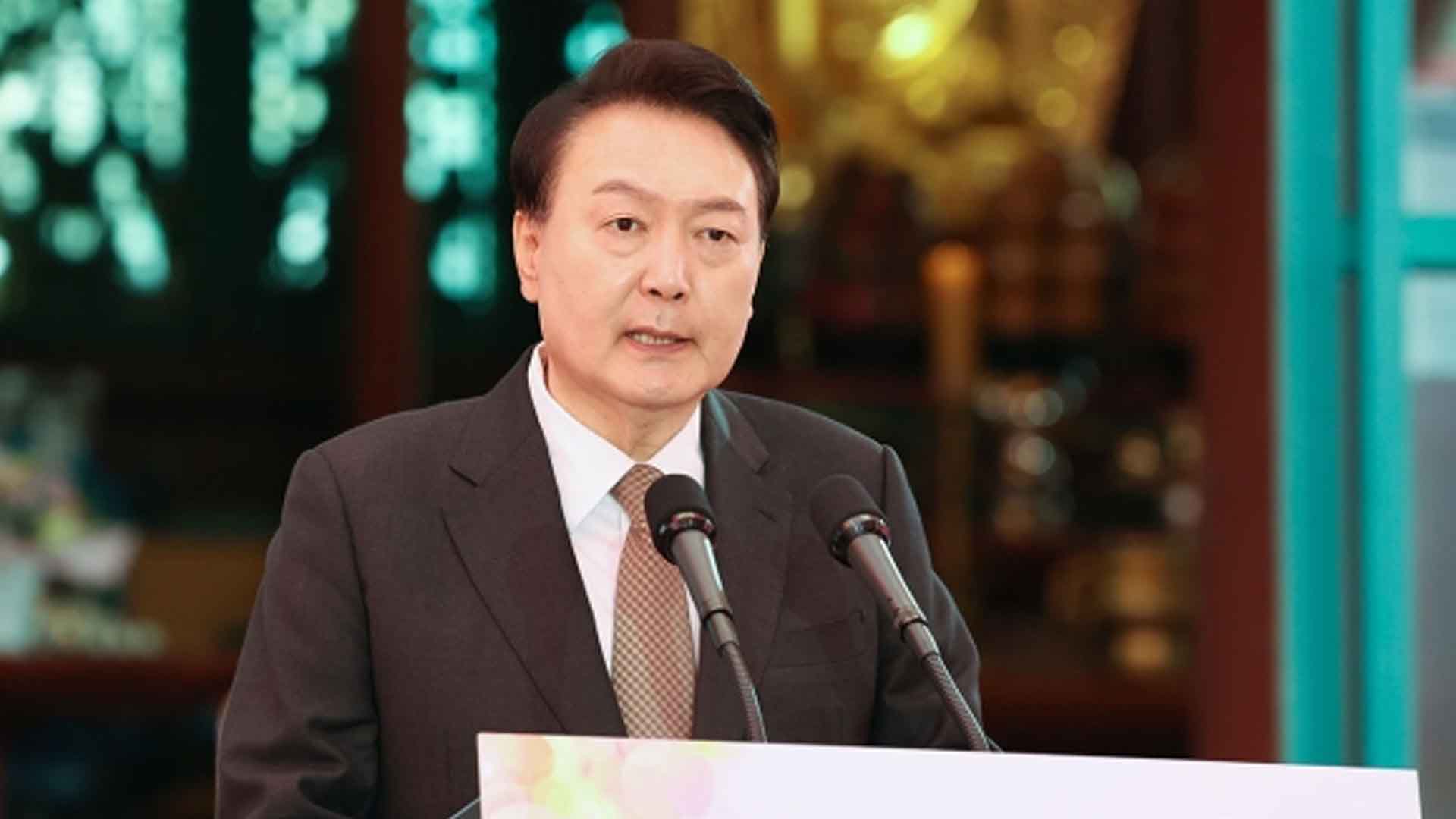 퇴직 교사 186명도 시국선언, 