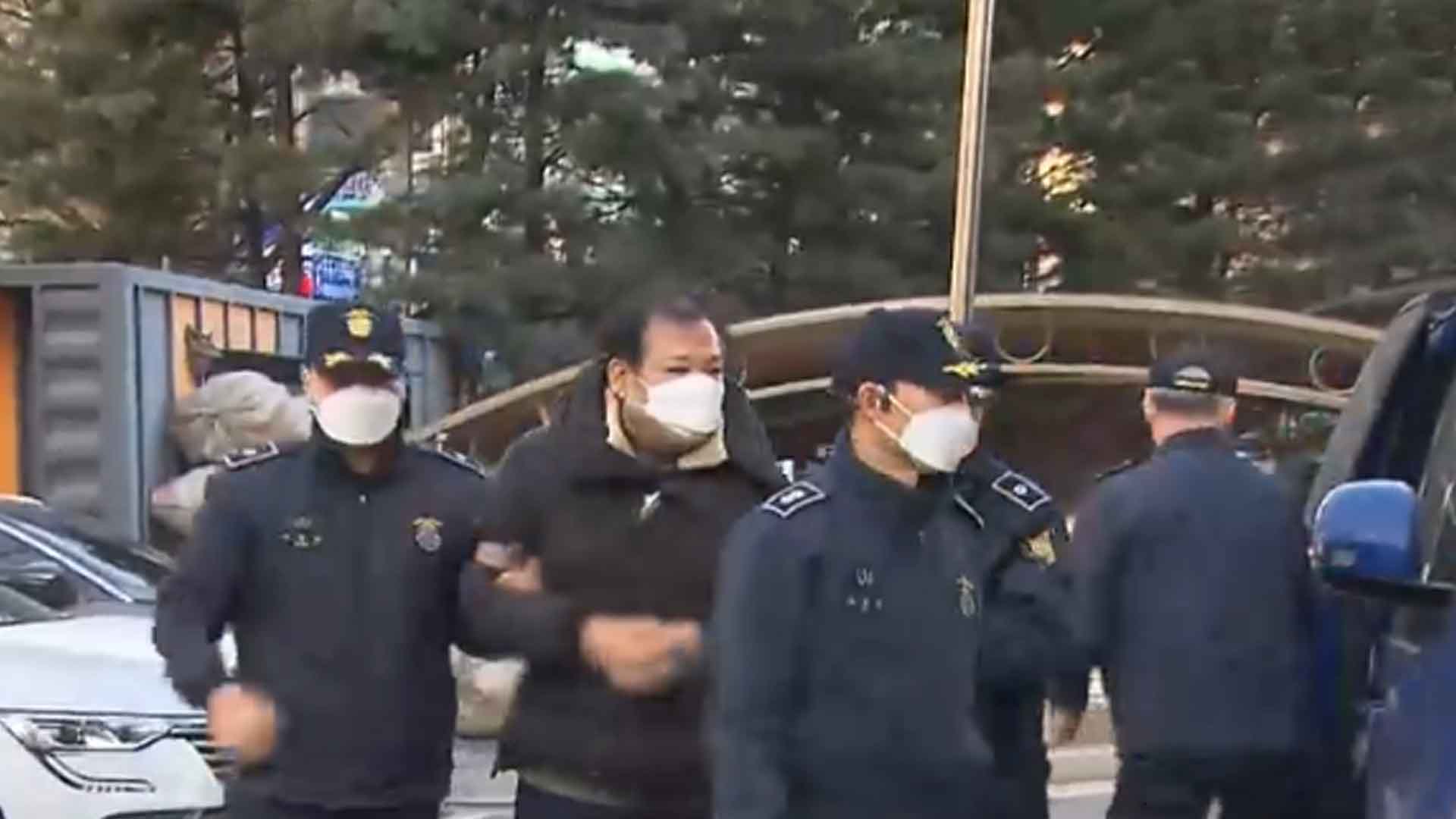 검찰, '건진법사' 구속영장 재청구.. 정치자금법 위반 혐의