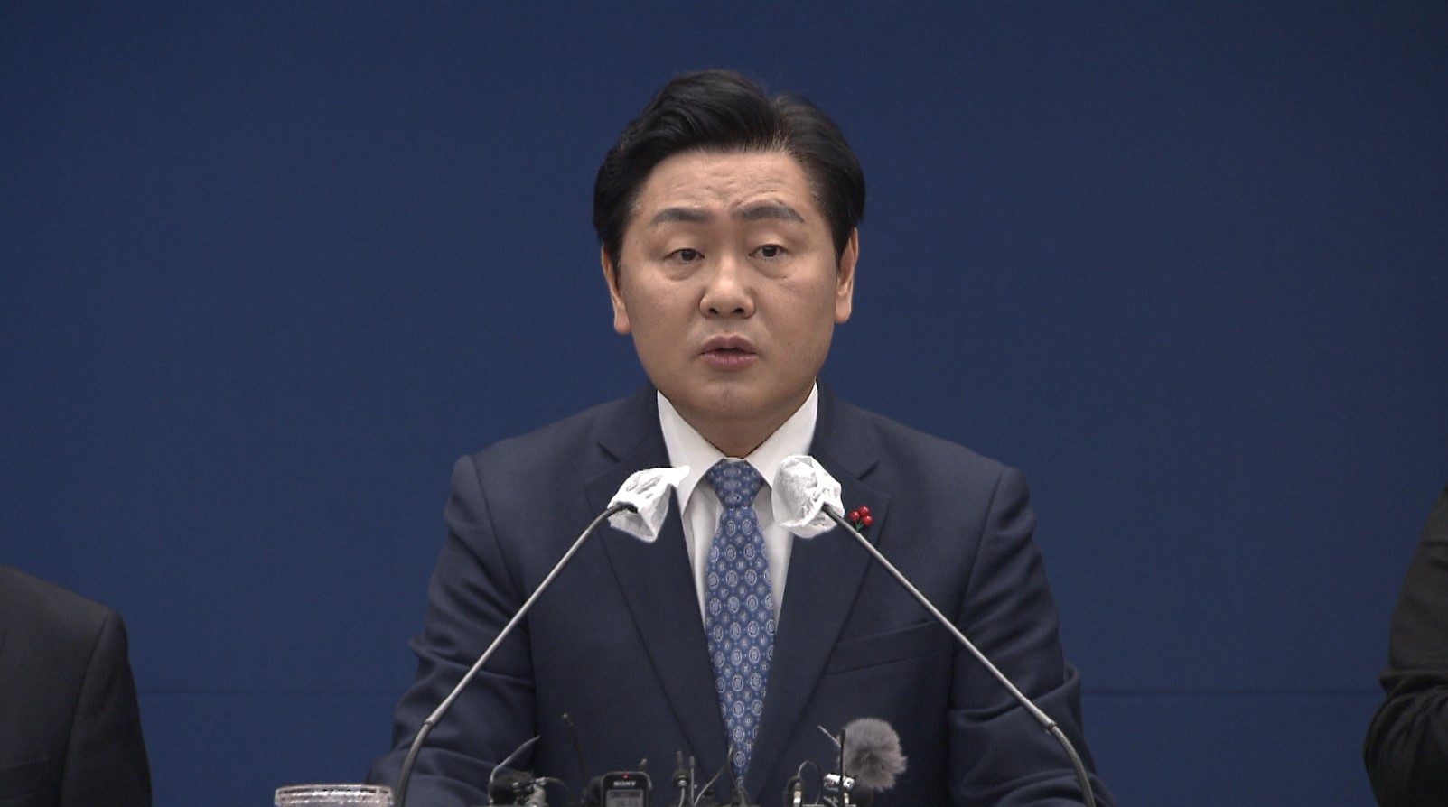 김관영 지사, 2월 안에 