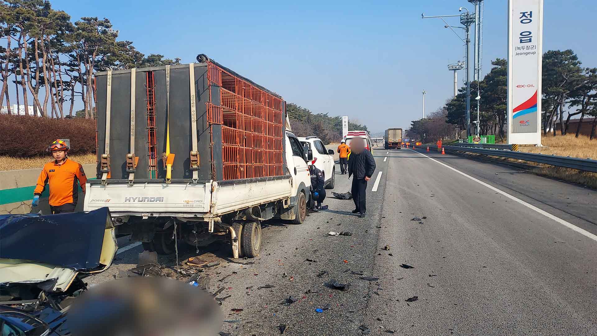 교통사고 잇따라.. 90대 숨지고, 50대 경상