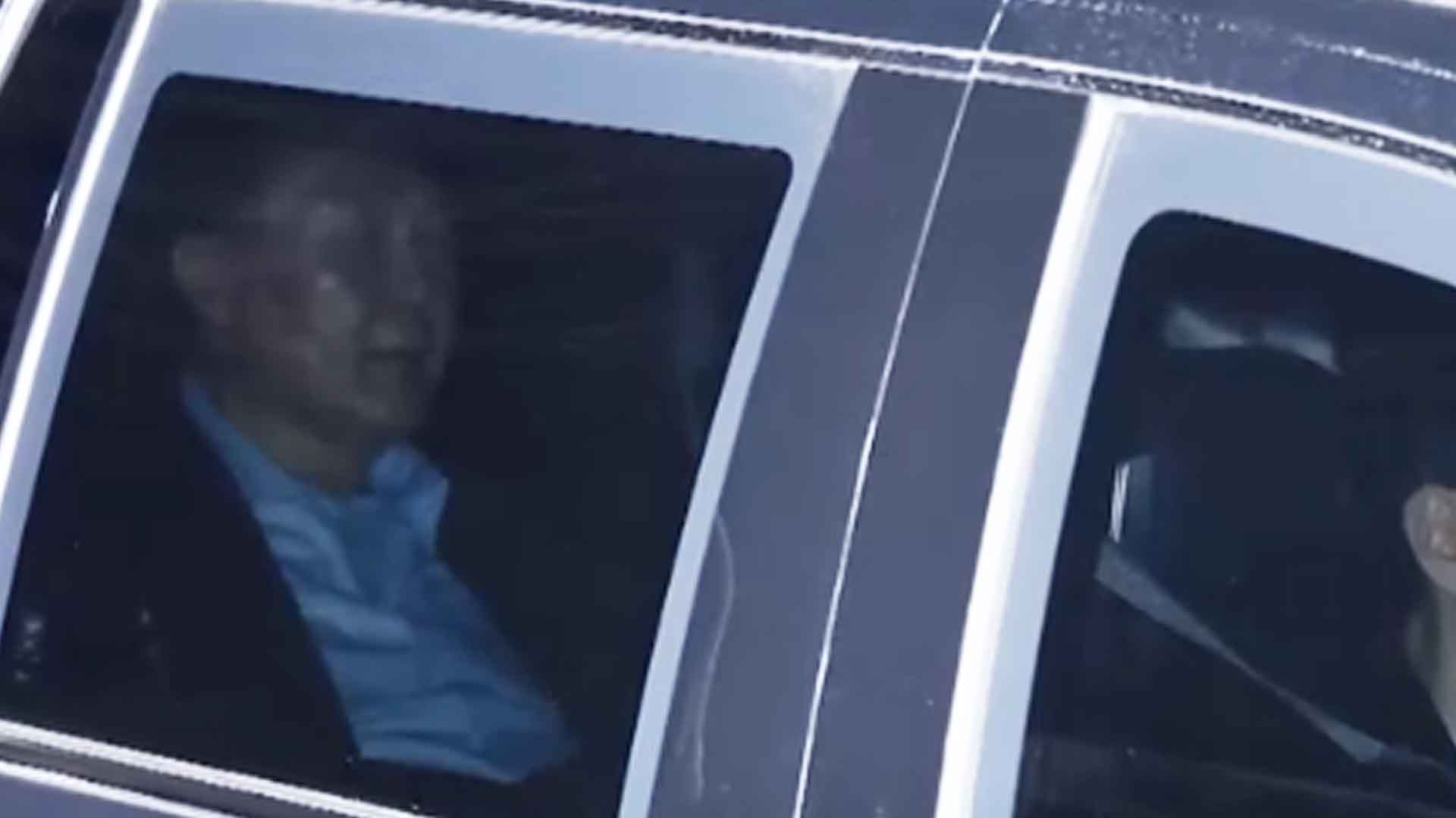 尹, 구속 기로