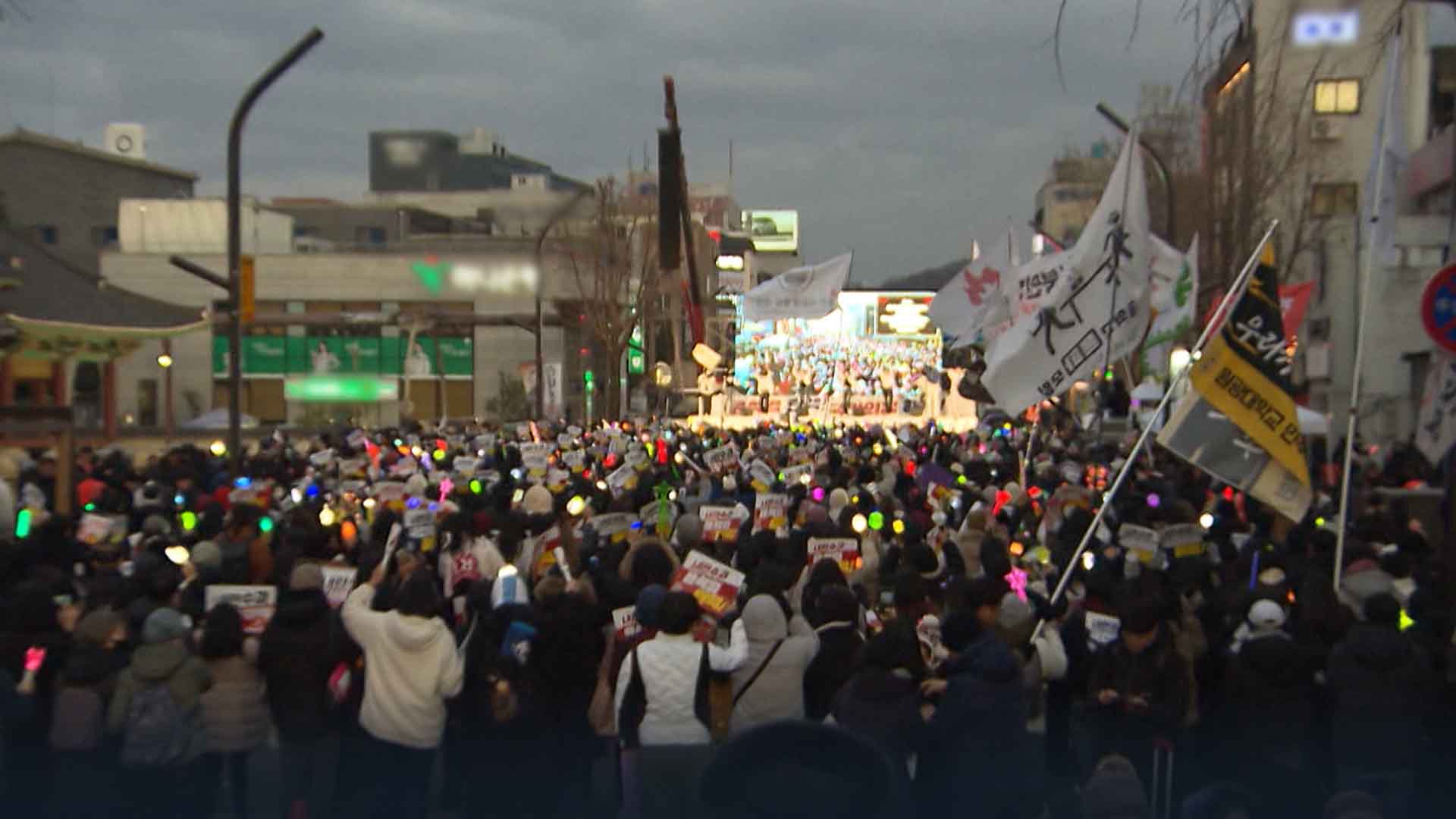 곳곳에서 대통령 파면 촉구 집회 예고.. 선고 후 마무리 집회도