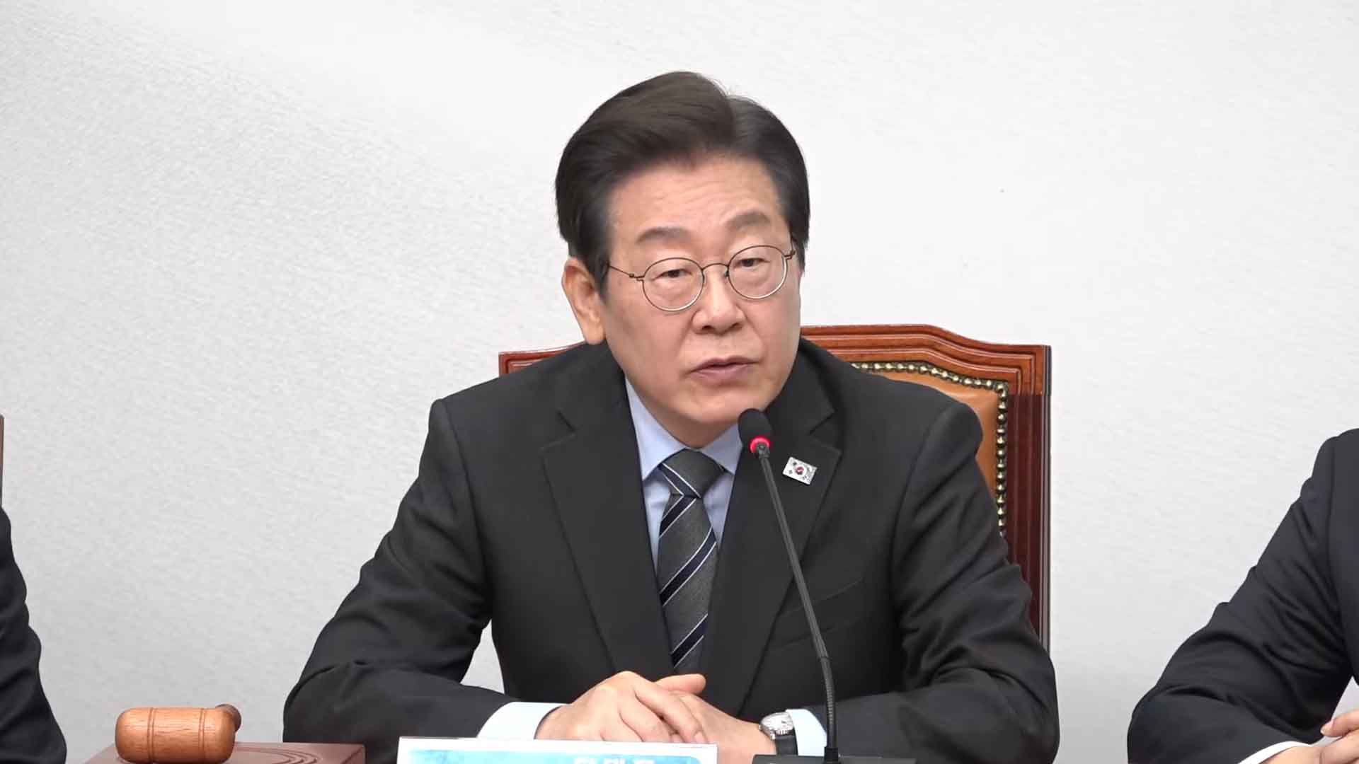이재명 “개헌 필요하지만 지금은 내란 종식이 먼저”