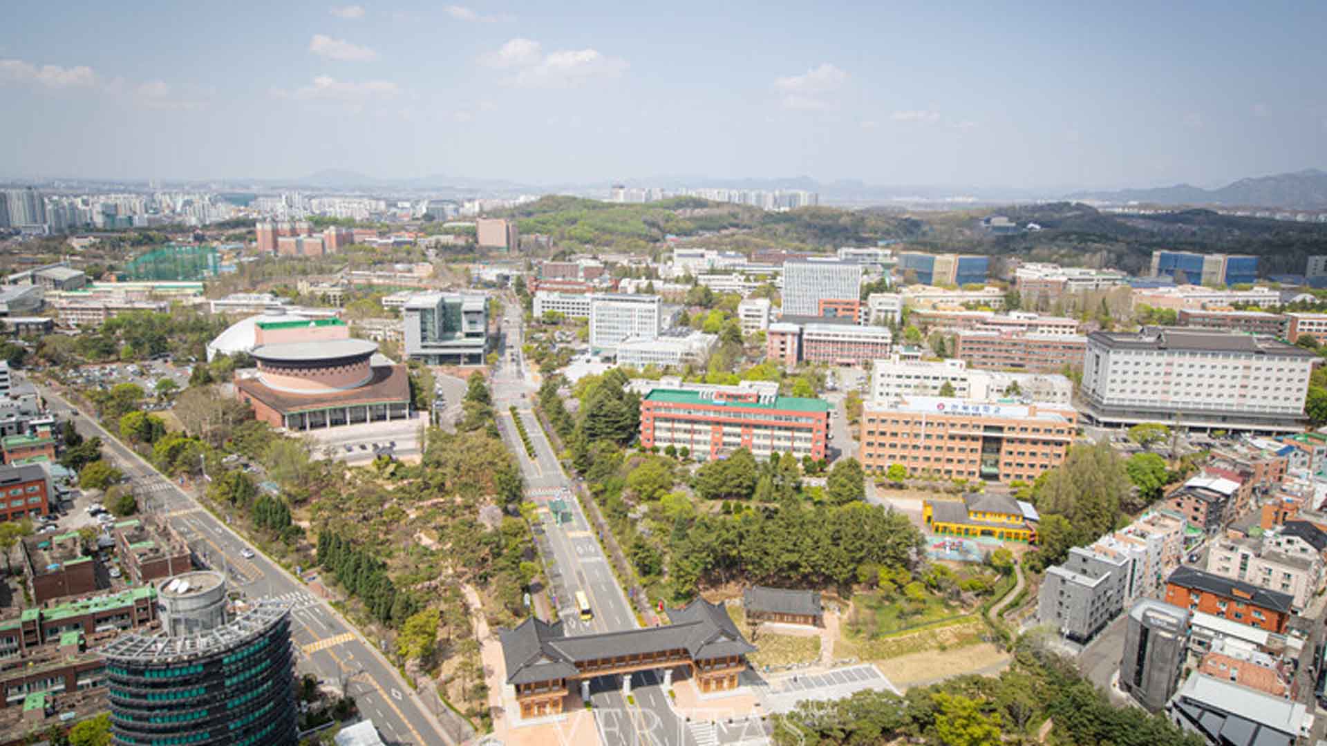 전북대, 산불 피해 학생들에게 장학금 지급