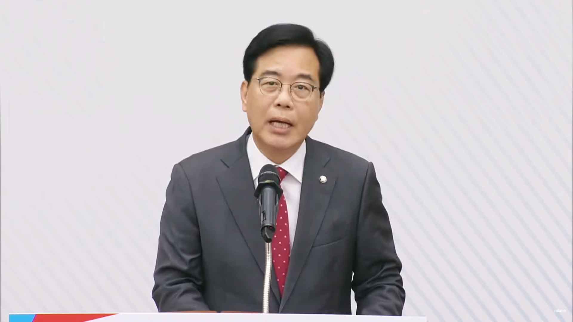 국민의힘 신임 원내대표에 송언석 선출