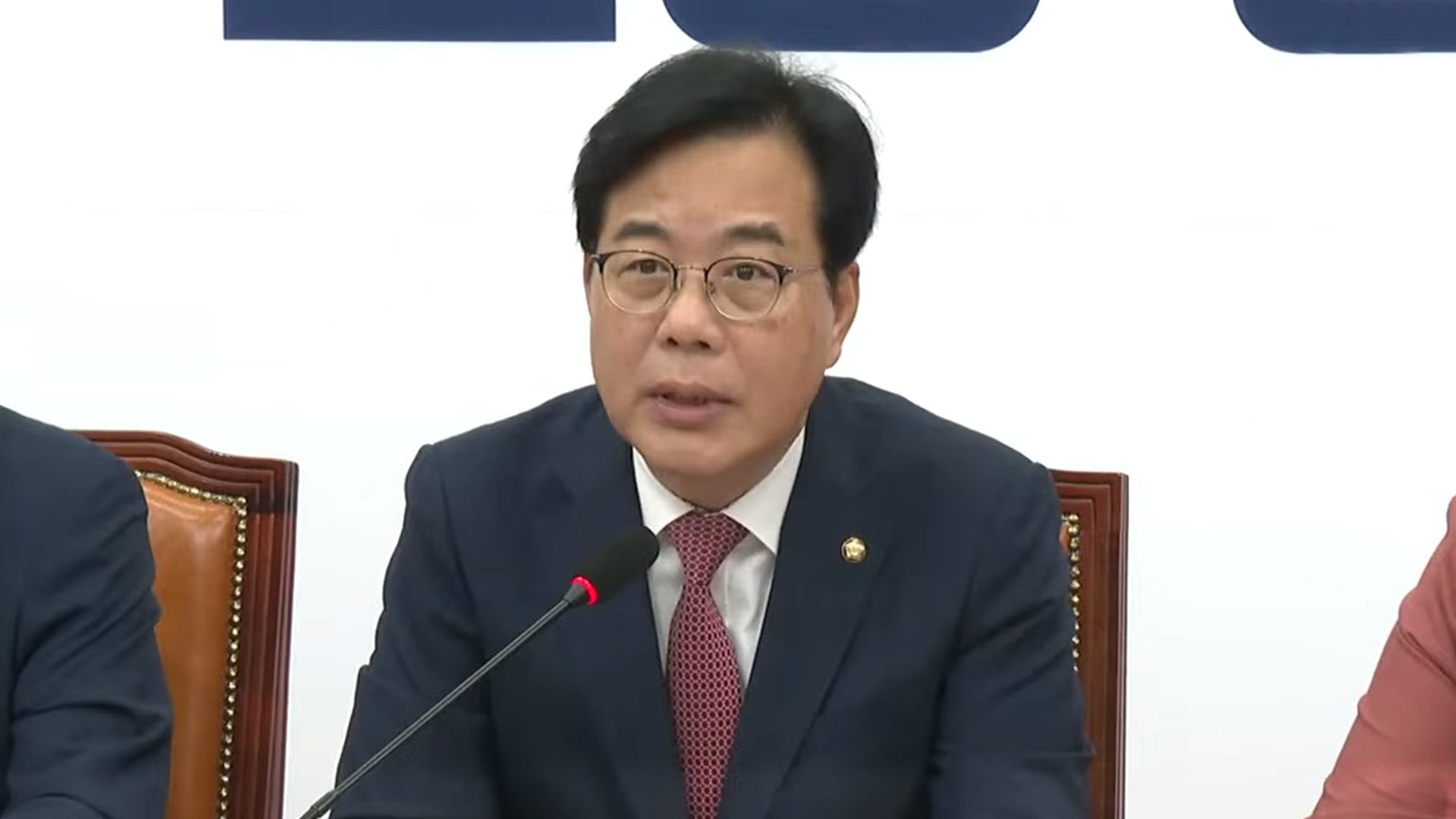 송언석 “송미령 장관, 국민들 보기에 매우 비겁”