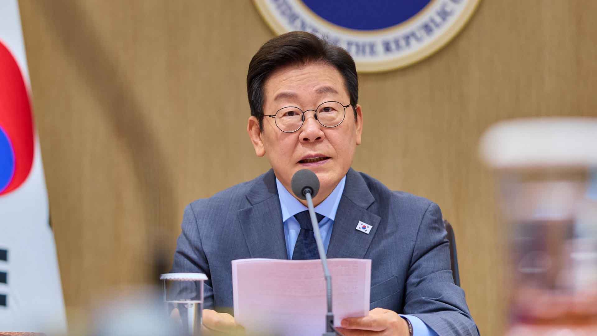 李 대통령 긍정 평가 53%.. 지난주 대비 1.5%p↓