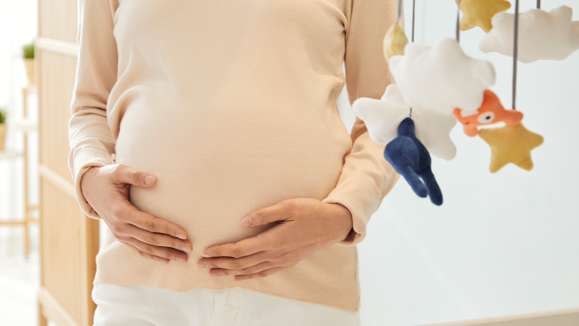 '임산부 배려했다' 82%.. 배려받은 임산부는 56%