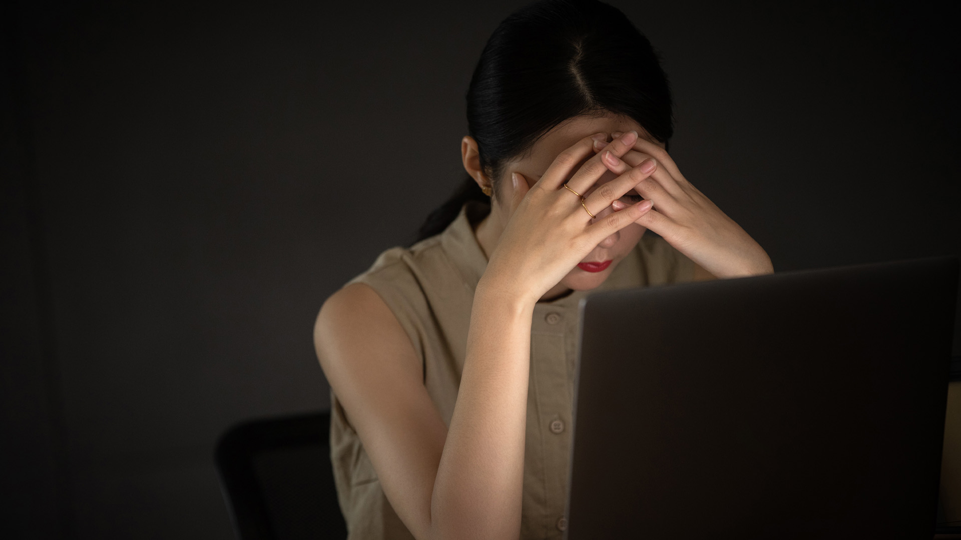 청년 10명 중 3명 '번아웃'.. 자살률도 증가세