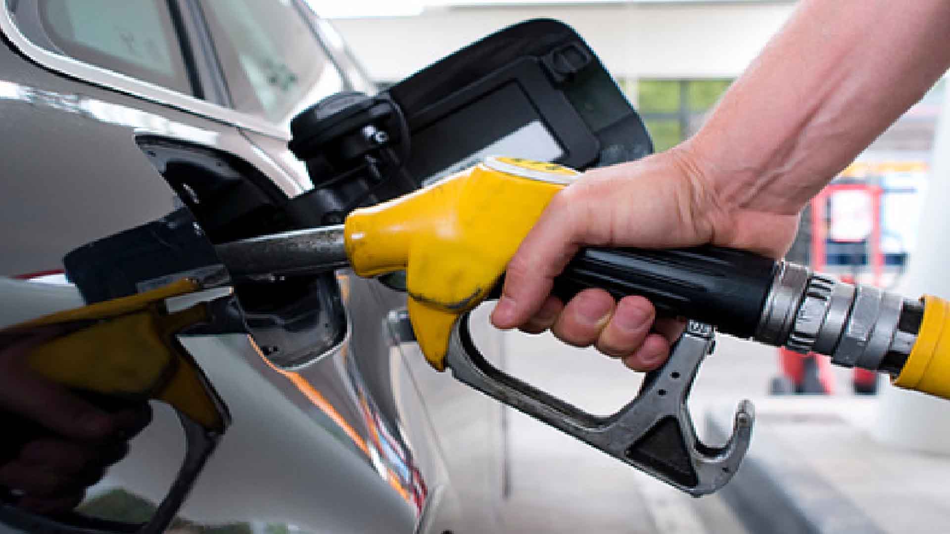 전북 주유소 평균 경유 가격 리터당 2,000원 근접