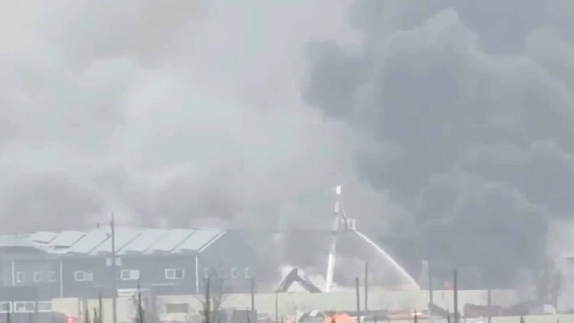 익산 폐기물 업체 불.. 5시간가량 진화 중