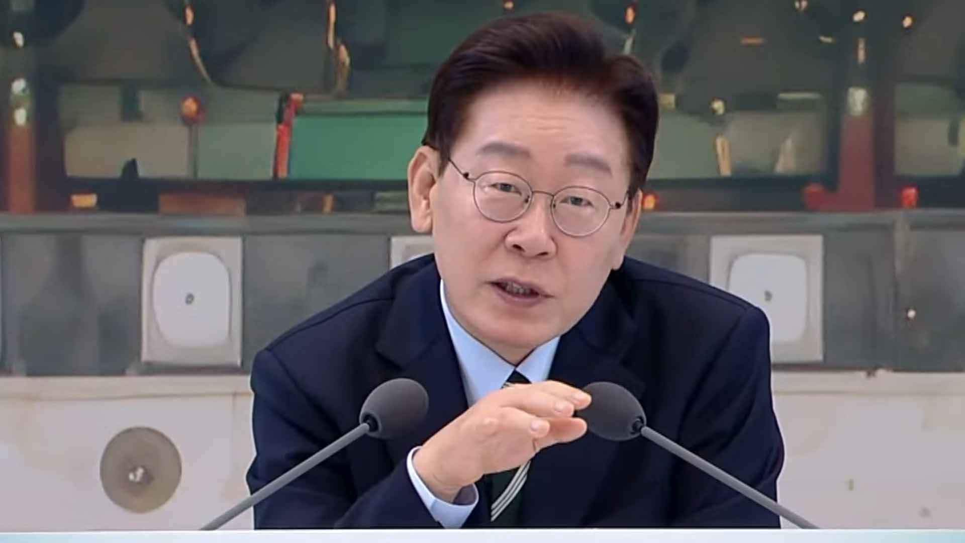 李 대통령 지지율 55%...직전 조사 대비 3%p↓