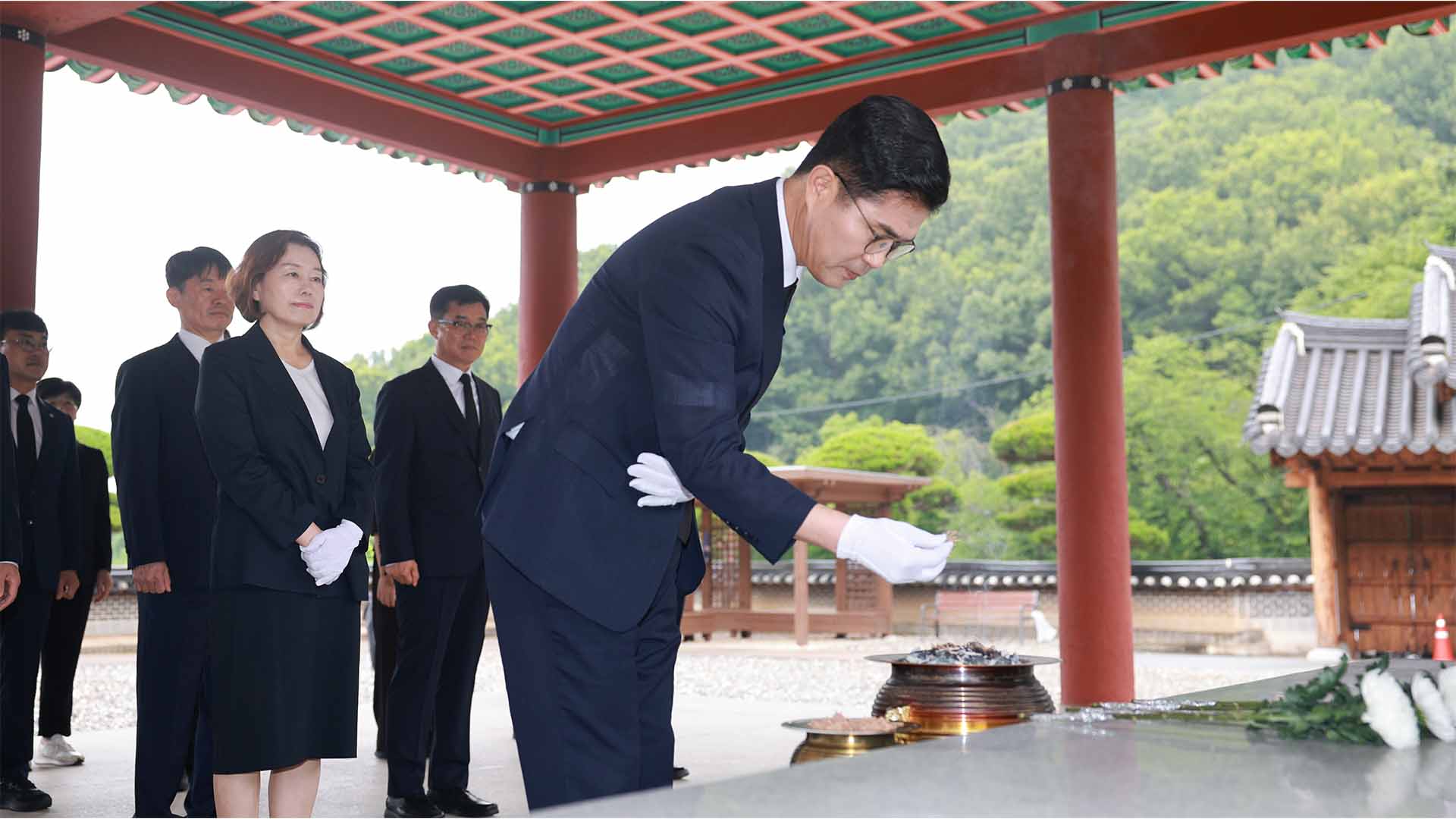 이원택 신임 전북도지사 임기 돌입.. 
