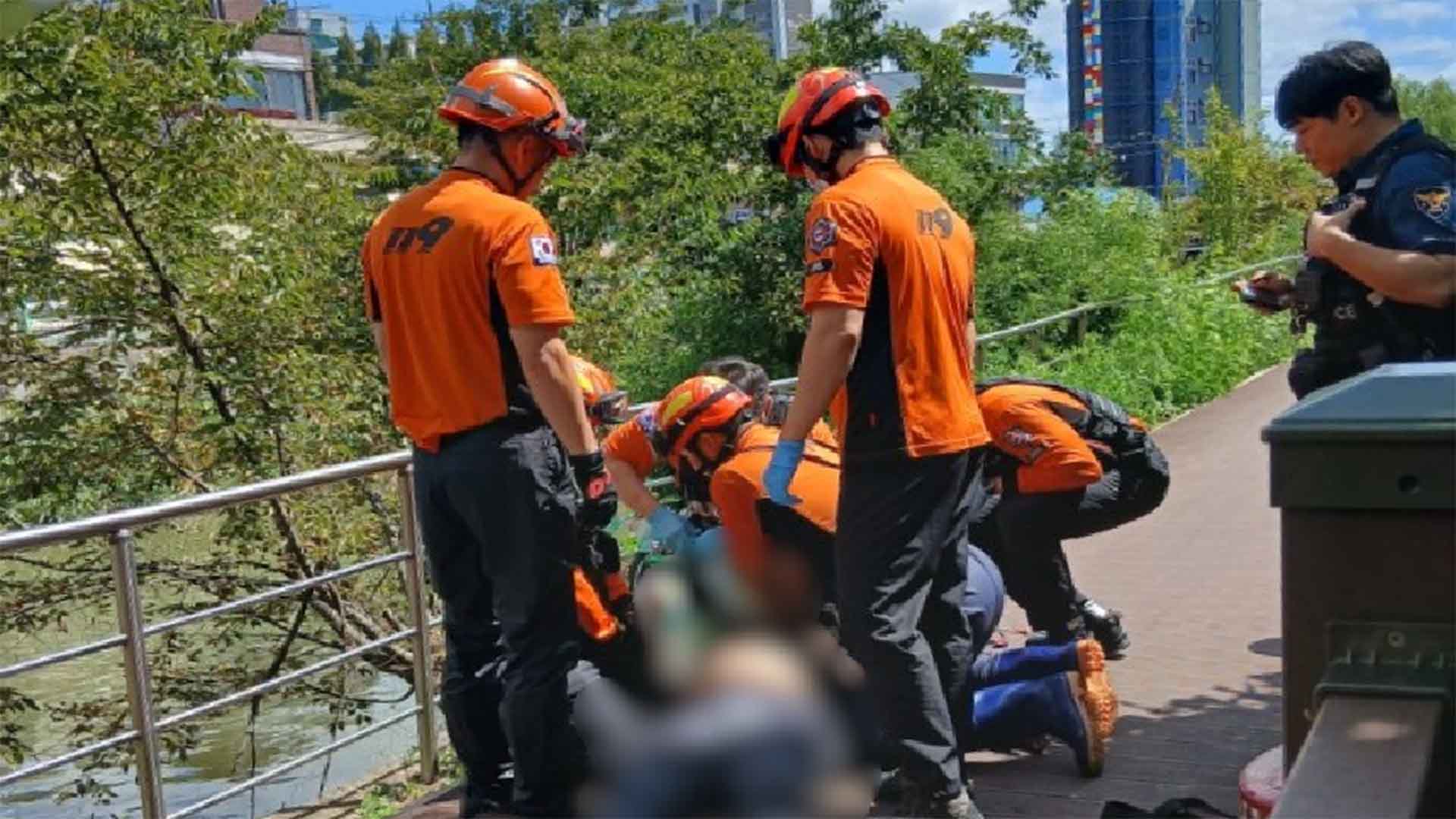 익산 이리천서 70대 남성 구조.. 심정지로 발견 후 회복